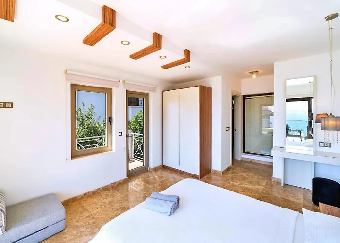 5 Bedroom Luxury - Walking Distance To The Town Villa Kalkan
