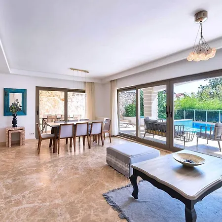 5 Bedroom Luxury - Walking Distance To The Town Kalkan